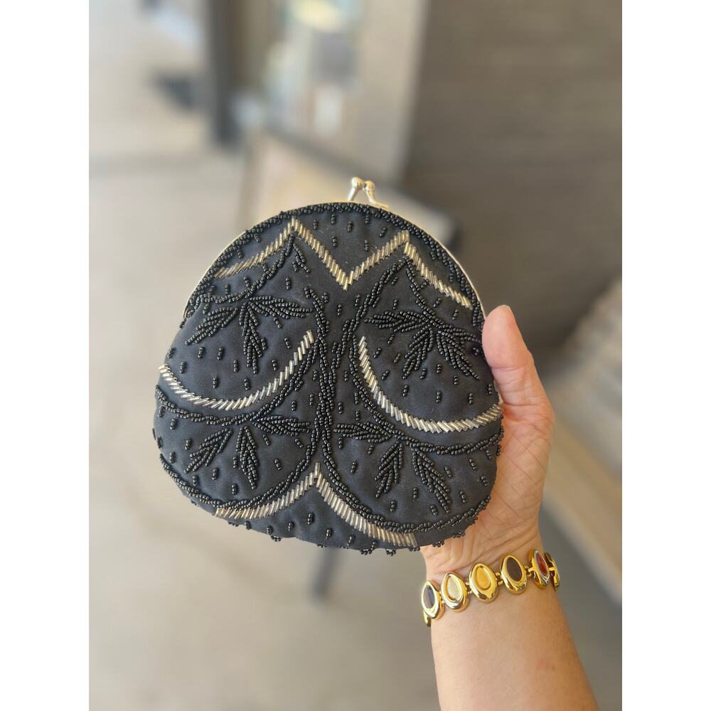 Vintage 60s black beaded satin twist clasp handbag